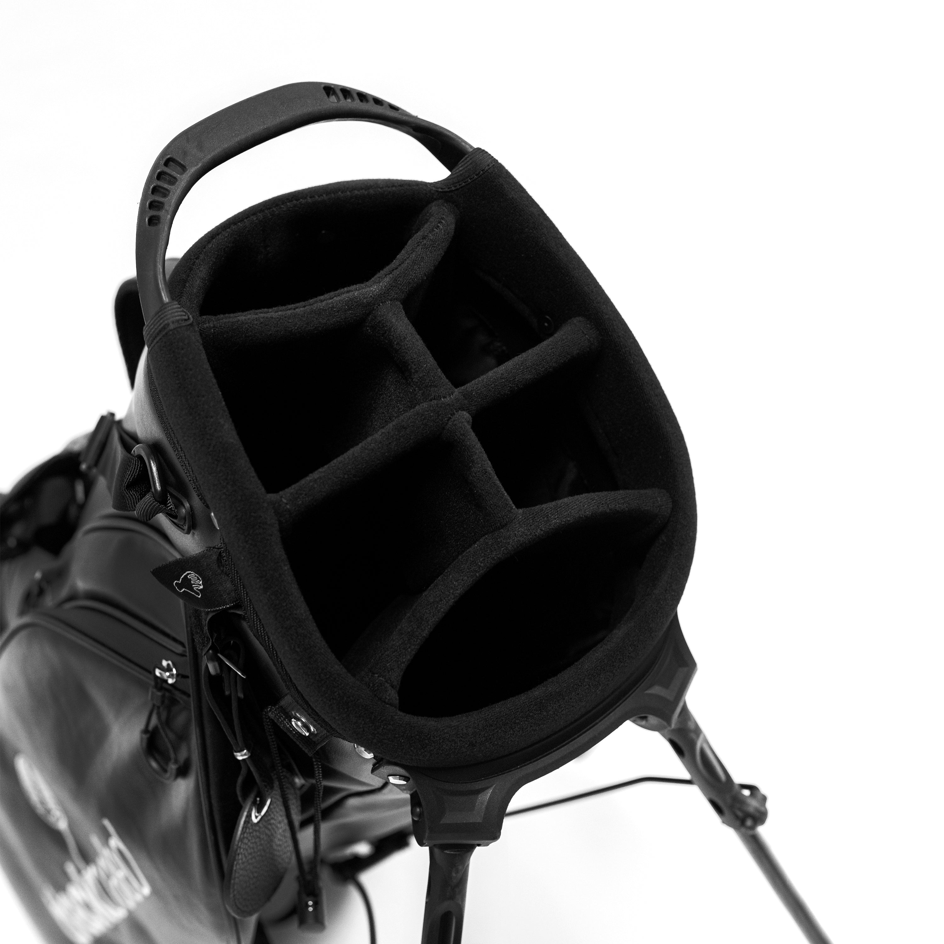 Blackout Tech Bag – Blackballed Golf